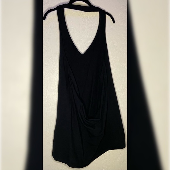 TORRID BLACK FOXY HALTER TOP - Picture 5 of 5